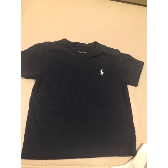 Polo shirt bundle EXCELLENT COND 9 mos t-shirt - Picture 5 of 6